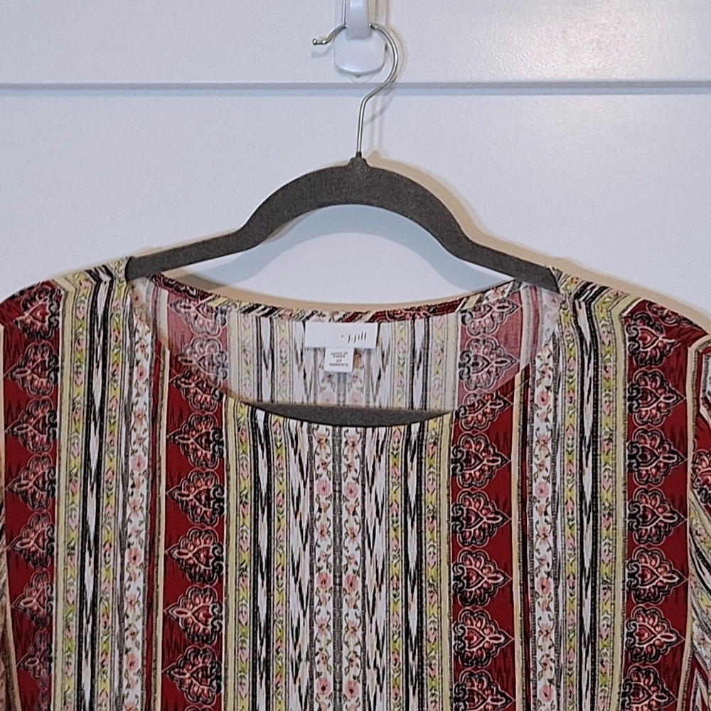 J. Jill Floral Medallion Print Tunic Top 100% Rayon Long Sleeve Sz 2X Red White - Picture 3 of 13